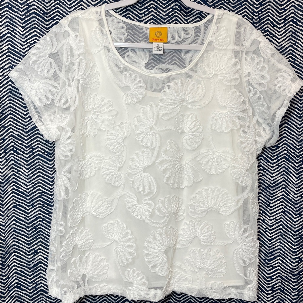 Ruby Rd. White Floral Lace Top